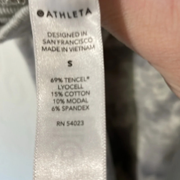 Athleta Balance Printed Jogger Tie Dye Gray and White Size Small - Picture 11 of 11